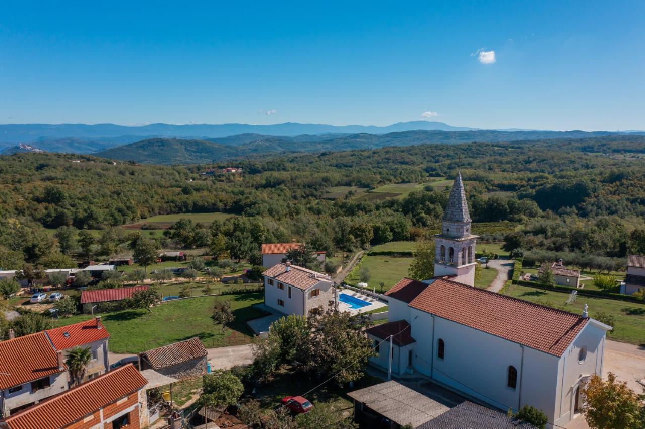 Villa Atop The Village With Stunning View Vižinada 外观 照片